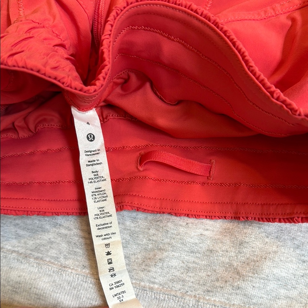 Lululemon Track That High Rise Short 4". Pale Raspberry. Size 4. - Picture 7 of 7